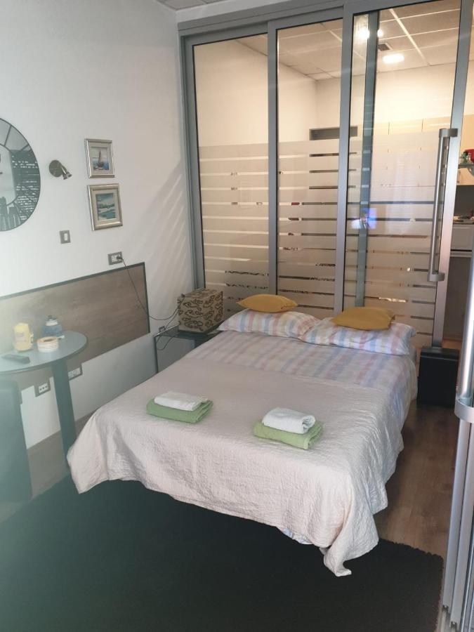 Apartament Studio Two Roses Split Zewnętrze zdjęcie