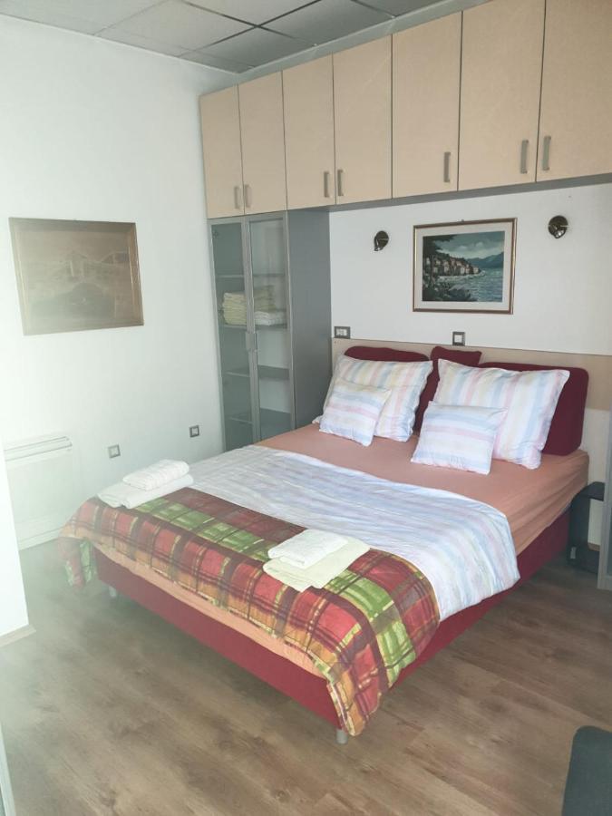 Apartament Studio Two Roses Split Zewnętrze zdjęcie